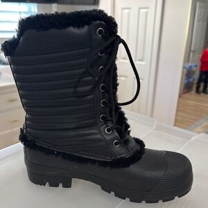 Hunter Black Shearling lined Winter Boots